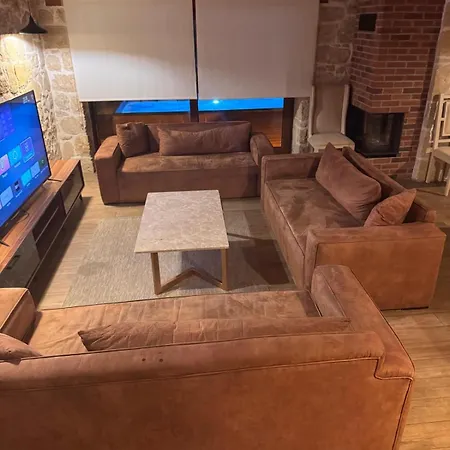 Villa Real Tas2